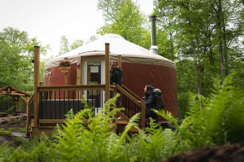 Sainte-Agathe-des-Monts House | Cozy Yurt in the Woods