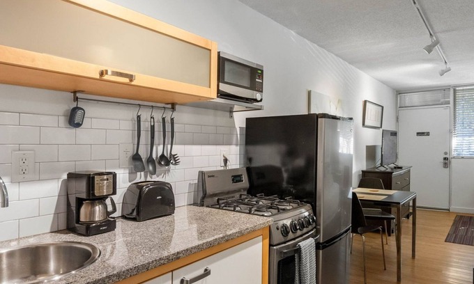 Brookwood Apartment | (CPG) Serviced Studio w/Full Kitchen in Quiet Neighborhood