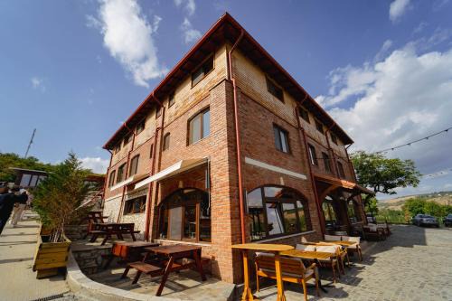 Fantanele Bed & Breakfast | Crama de Piatra Winery Hotel & Conference Hall