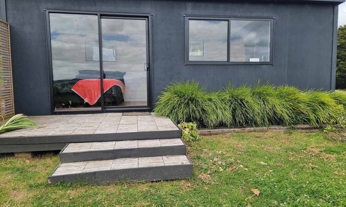 Whangarei Cabin | Crane Road Cabin