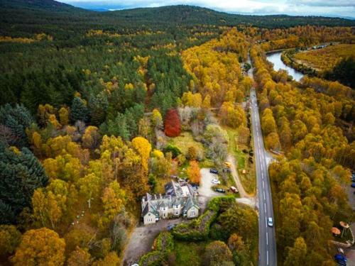 Ballater Bed & Breakfast | Crannach House bed and breakfast and self catering apartments