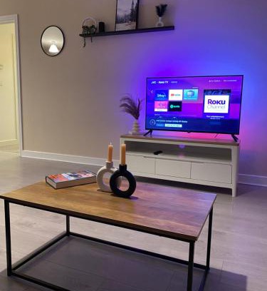 Crawley Apartment | Crawley 2bed Apartament close to Gatwick Airport