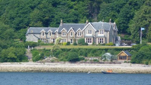 Onich House | Creag Mhor Lodge