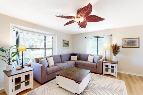 Fort Myers House | Creating Memories by the Canal