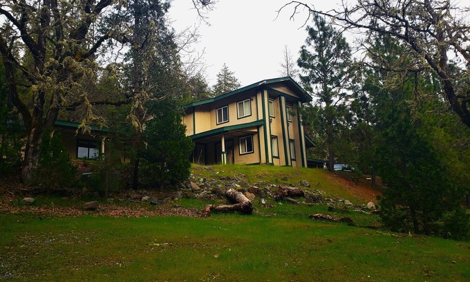 Wolf Creek Other | Creekside Mountain Retreat
