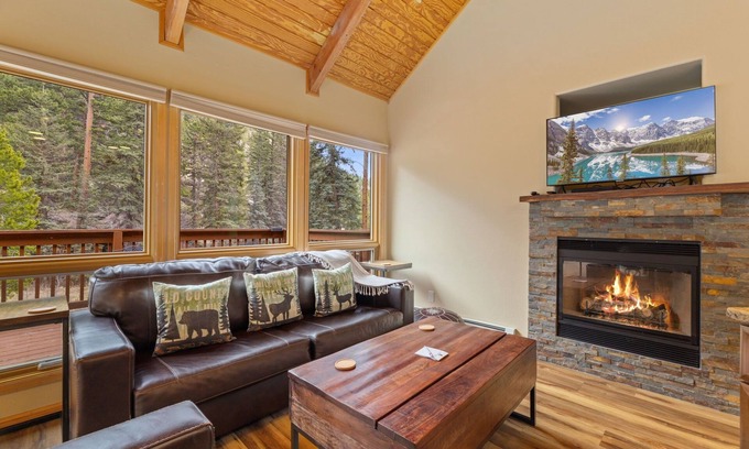 Fall River Estates Condo | Creekside Suite 11 (NO HT)