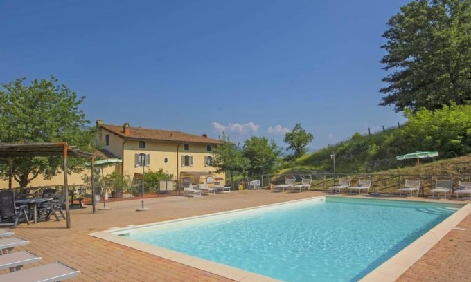 Serravalle Pistoiese Apartment | Crepuscolo by Interhome