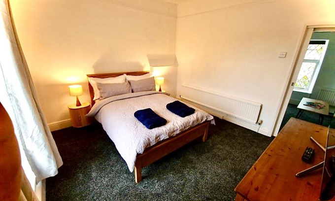 Pont-ar-gothi Bed & Breakfast | Cresselly Arms