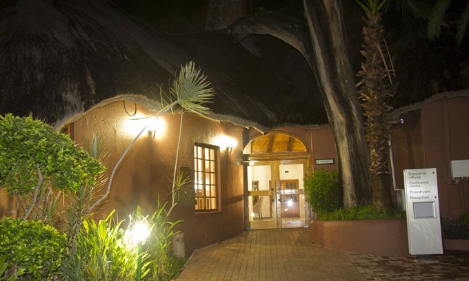 Francistown Hotel | Cresta Marang Gardens