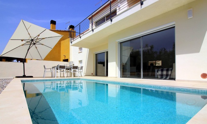 Pau Ski Chalet | CREU BLANCA -Magnificent house with private pool located in Pau
