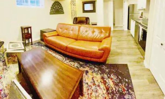 Southeast Edmonton House | Crew Furnished 2BDR Southeast Edmonton