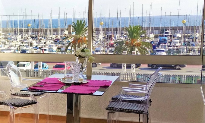 Masnou Apartment | CRISTINA PORT & BEACH apartment