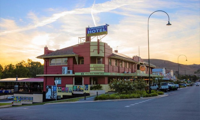 Gundagai Hotel | Criterion Hotel Gundagai