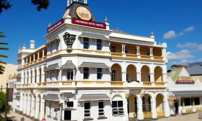 Rockhampton Hotel | Criterion Hotel-Motel Rockhampton