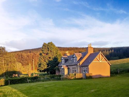 Strathdon House | Crofts