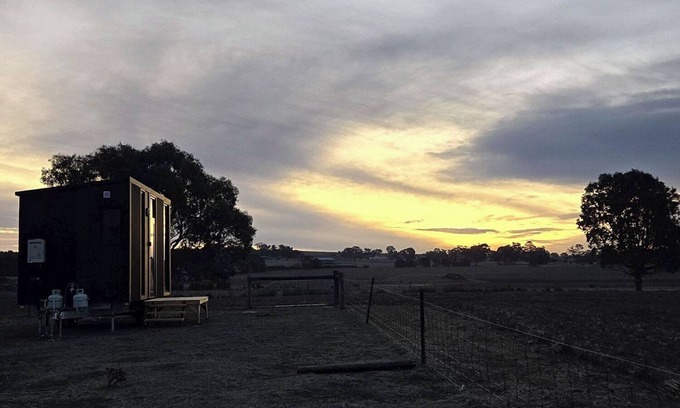 Trawalla House | Crossing Pines by Tiny Away