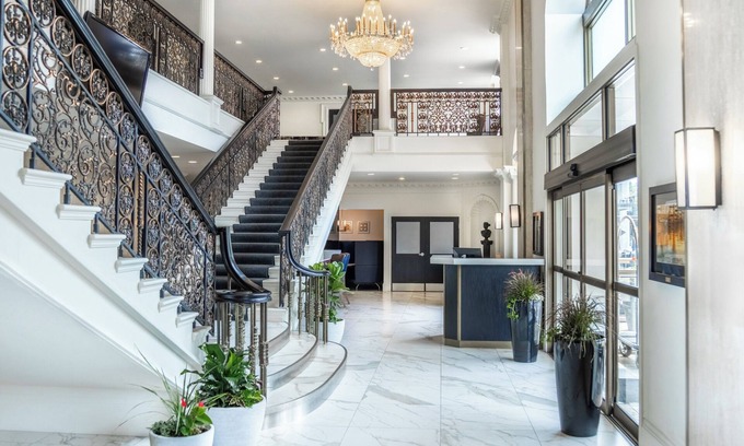 Downtown Hotel | Crowne Plaza Fredericton-Lord Beaverbrook by IHG