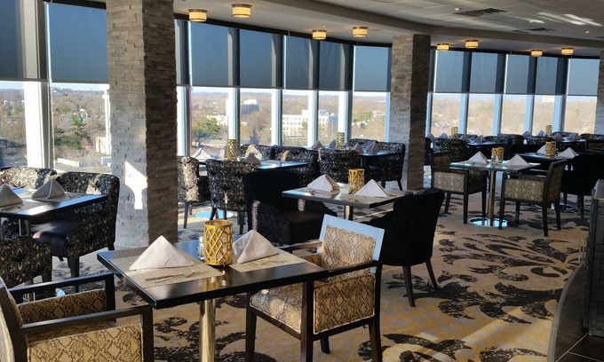 Saddle Brook Hotel | Crowne Plaza Saddle Brook by IHG