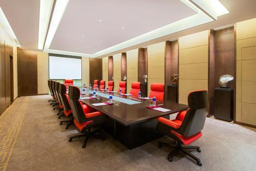 Putuo Hotel | Crowne Plaza Shanghai Noah Square by IHG