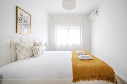Braga Apartment | Cruz Design by House and People