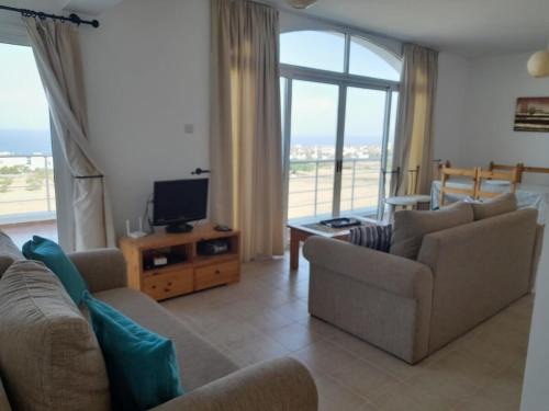 Kucukerenkoy Apartment | Crystal Bay Marina B3-5