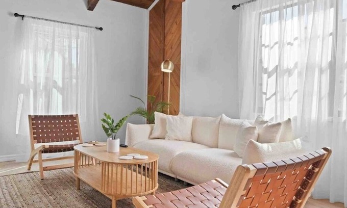 Palm Harbor House | Crystal Beach Hideaway - Private Yard - Close to Beaches & Parks