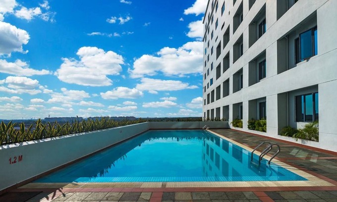 Pelabuhan Klang Hotel | Crystal Crown Hotel Harbour View