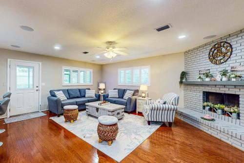 Palm Harbor House | Crystal Palms