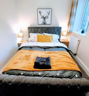 North Shields Apartment | Crystal Suite 2 -free private parking