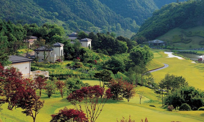 Sang Hotel | Crystal Valley CC - Golden Village