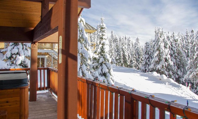 Snow Pine Estates Ski Chalet | Crystal View