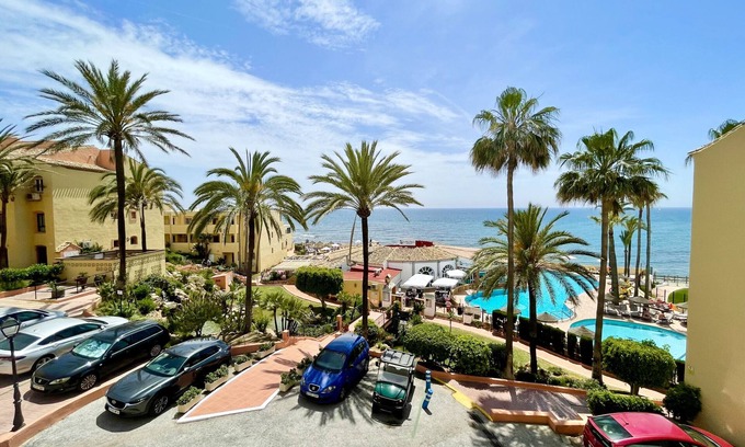 Sitio de Calahonda Apartment | CS197 Charming 2 bedroom flat with sea views - Dona Lola Claudia, Calahonda, Costa del Sol
