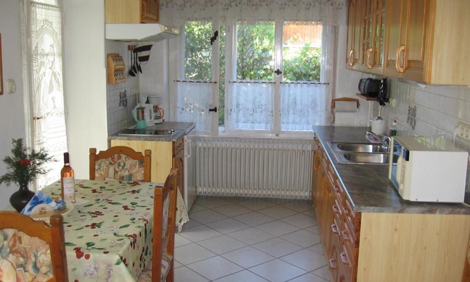 Eger Apartment | Családi Vendégház