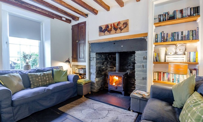 Tywyn House | Cuddfan Abergynolwyn
