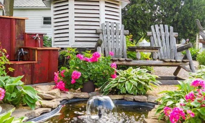 Mason City Bed & Breakfast | Cupola Inn Bed & Breakfast