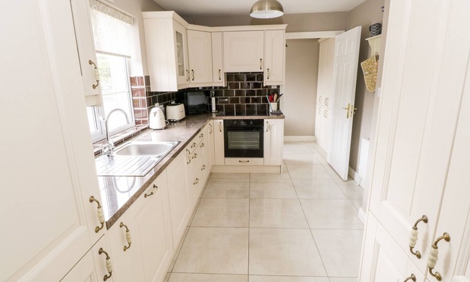Mulranny Cottage | Curragh Hill