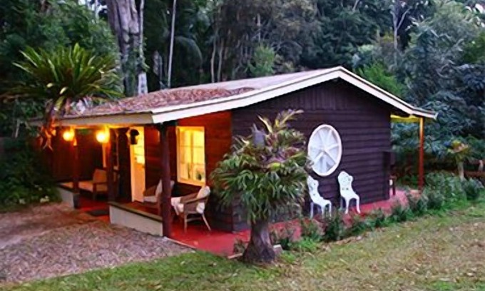 North Tamborine Cottage | Curtis Cottage