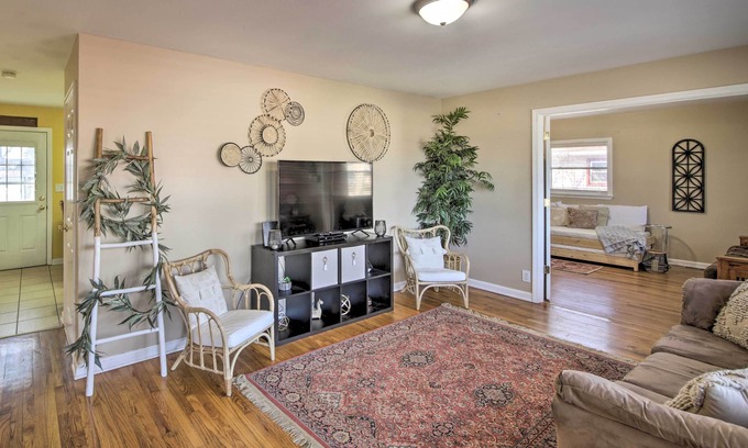 Fishers House | Cute Bohemian Home: 25 Mins to Downtown Indy!