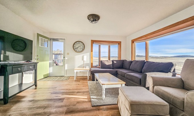 Cortez Other | Cute Farmhouse with Views. Mesa Verde, Durango, Telluride, Hunting and more!