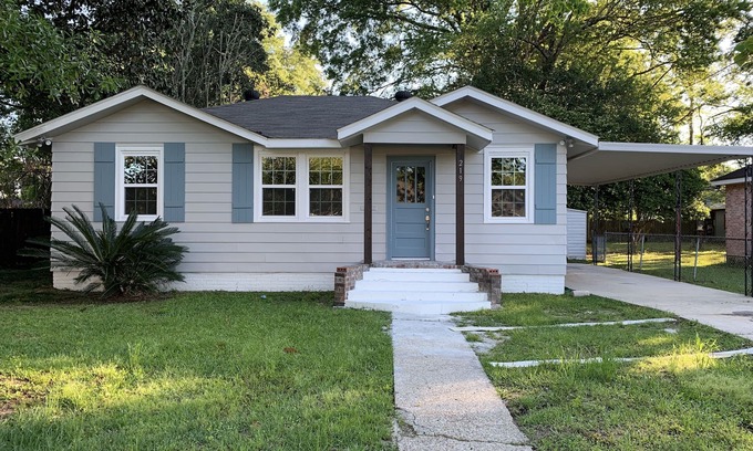 Denham Springs House | CUTE & QUIET FAMILY HOUSE