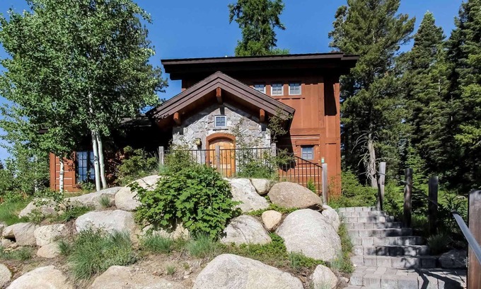 Tamarack Resort House | CW 87 - Tamarack Resort - Private hot tub - Ski in ski out - Views