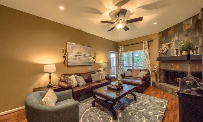 New Braunfels Apartment | CW B203 Tubers Delight