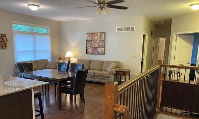Nevada House | CY Events or Business Ranch Home on Lake