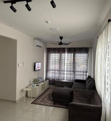 Kampung Rawa Apartment | CyberStay Peaceful & Smart Homestay in Cyberjaya