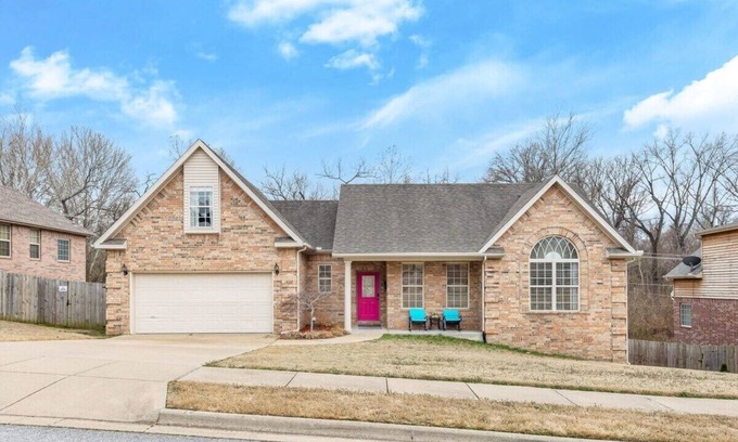 Bentonville House | Cyclist's Haven: 4BR in Central Bentonville