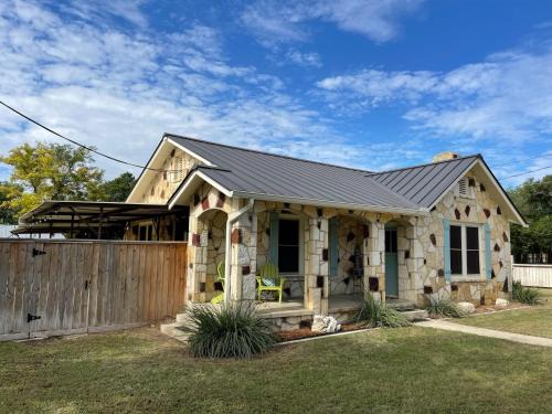 Bandera House | Cypress Star in Bandera