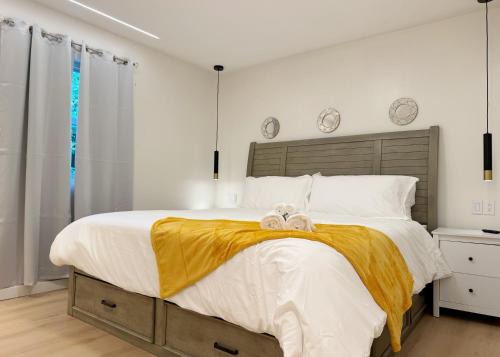 Newburgh Apartment | Cypress Suites - Stylish apartments in Newburgh IN