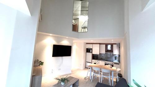 Terrassa Apartment | Dúplex ático familiar by Prestigi