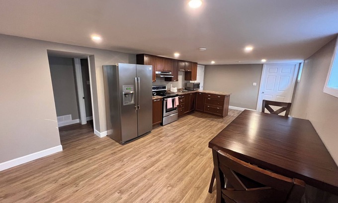 Bridgenorth Apartment | D&B’s Cozy 2 Bedroom Basement Apartment with a 5 minute walk to Chemong Lake