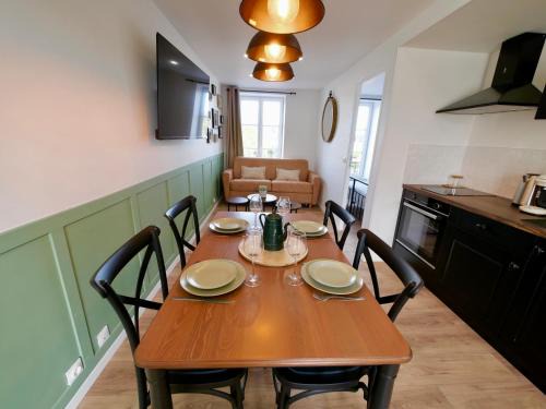 Carentan Apartment | D-Day Suites